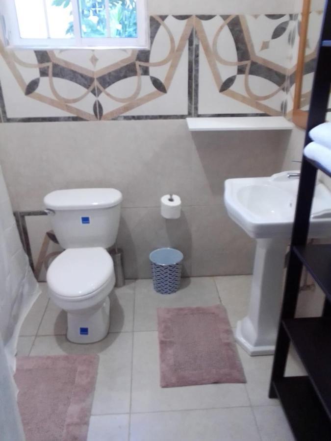 Grace Garden Guesthouse By Eminence Ent Ocho Rios Exterior photo