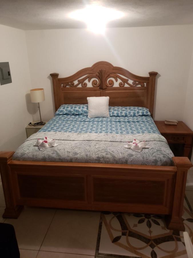 Grace Garden Guesthouse By Eminence Ent Ocho Rios Exterior photo
